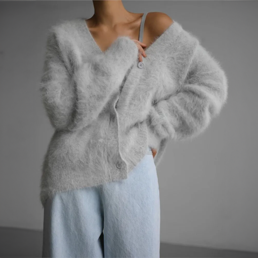 Fabienne™ - Chique Cashmere Cozy Couture